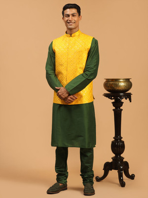 VASTRAMAY Men Kurta Pyjama Ethnic Jacket Set