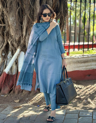 Divastri Women Kurta Pant Dupatta Set