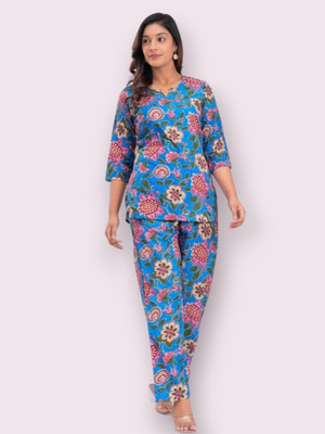 HouseOfCommon Women Kurta Pyjama Set