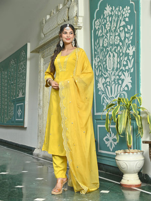 Nayo Women Kurta Palazzo Dupatta Set