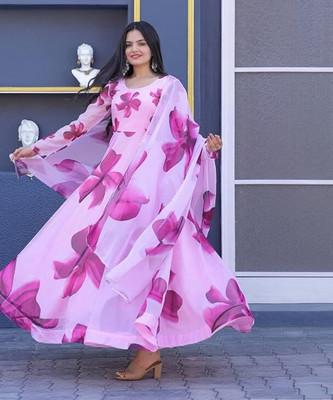 King Creation Women Kurta Dupatta Set