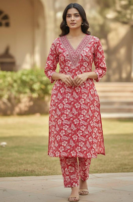 HADIA ATTIRE Women Kurti Pant Set