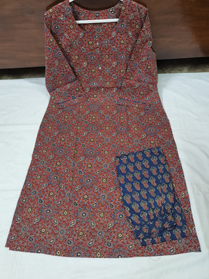 ABHIFASHIONERA Women Kurta Pant Set