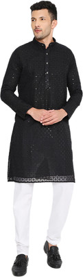 MAHARAJA Men Kurta Pyjama Set
