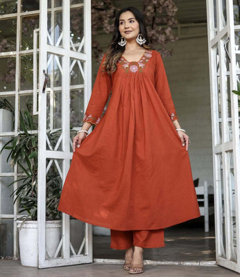 Dwarros Embellished Kurta, Trouser/Pant & Dupatta Set