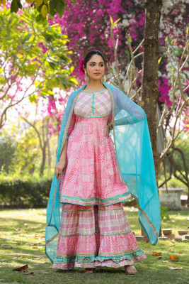 aaraas Women Kurta Sharara Dupatta Set