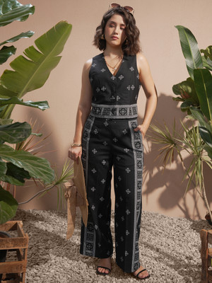 Vishudh Women Ethnic Top Pant Set