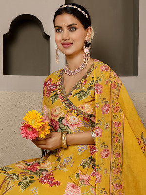 Gulmohar Jaipur Women Kurta Palazzo Dupatta Set