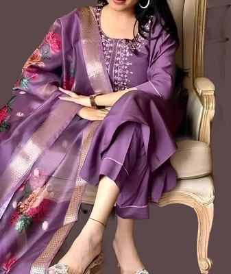 RUTSH FASHION Women Kurta Pant Dupatta Set