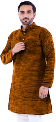 Aaryavar Men Self Design Straight Kurta(Orange, Black)