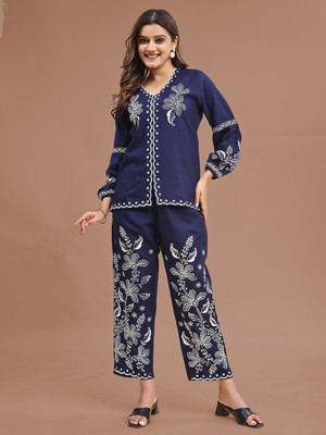 Tikhi Imli Women Kurti Pant Set
