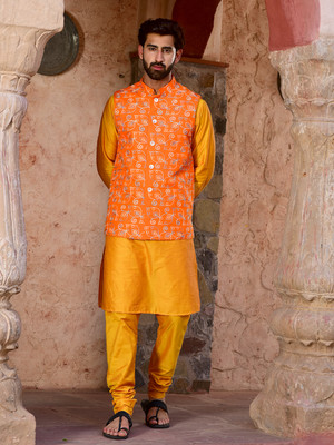 HOUSE OF DEYANN Men Kurta Churidar Ethnic Jacket Set