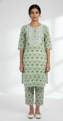 MyraaCloset Women Kurta Pant Set