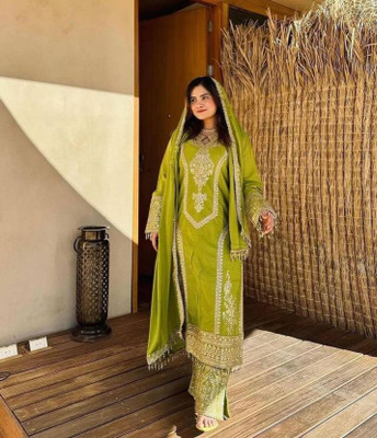 AMALAK Women Kurta Pant Dupatta Set