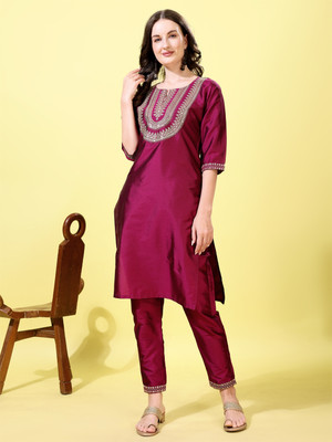 SILVER RABBIT Women Kurti Pant Set