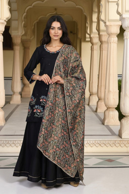 W Women Kurta Pant Dupatta Set