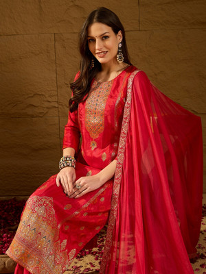 House of Pataudi Women Kurta Pant Dupatta Set