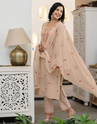 Skylee Women Kurta Pant Dupatta Set