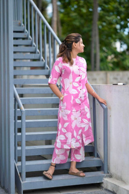 Shree Textiles Women Kurta Pant Set
