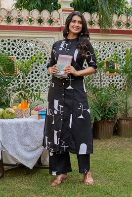 TAKSHIL CREATION Women Kurti Pant Set