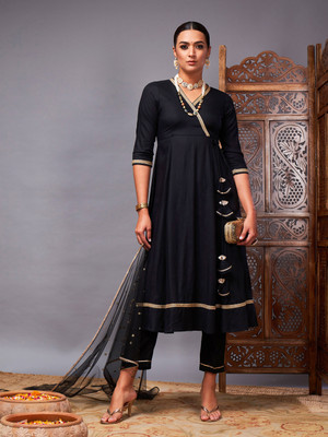 Shae by SASSAFRAS Women Kurta Pant Dupatta Set