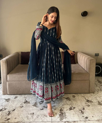 FASHION BASKET Women Kurta Pant Dupatta Set