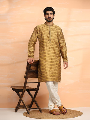 SKAVIJ Men Kurta Pyjama Set