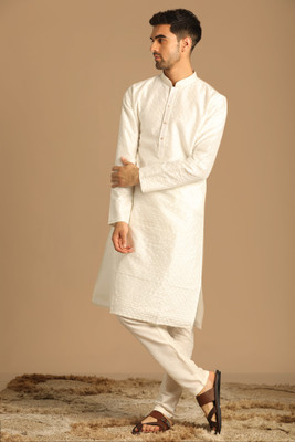 MANYAVAR Men Kurta Pyjama Set