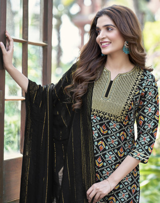 Skylee Women Kurta Pant Dupatta Set