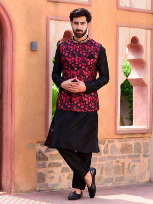 HOUSE OF DEYANN Men Kurta Pyjama Ethnic Jacket Set