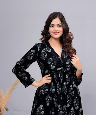 Dinaya Women Ethnic Top Pant Set