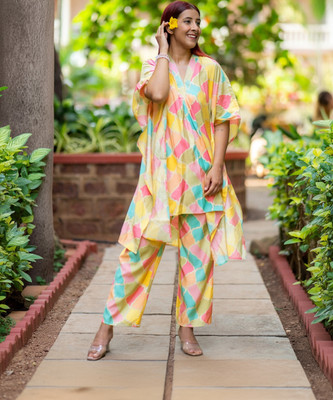 LIBAS Women Ethnic Top Pant Set