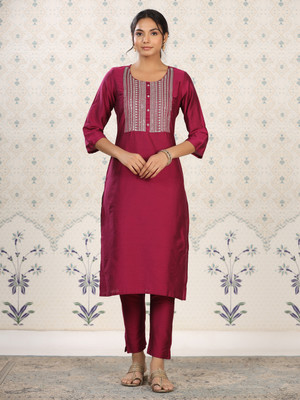 Ode by House of Pataudi Women Embroidered Straight Kurta(Red)