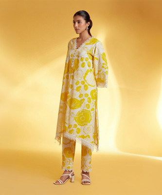 LOOKMARK Women Kurta Pant Set