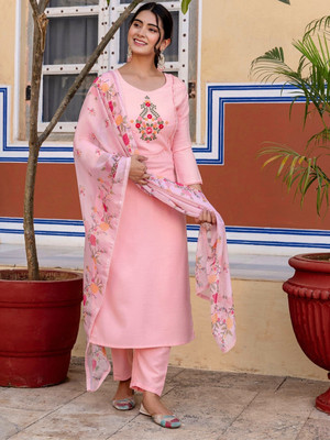 NAVLIK Women Kurti Pant Dupatta Set