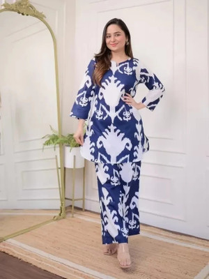 Diyakurtis Women Crop Top Pant Set