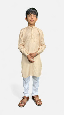 gargian master cut Boys Casual Kurta and Pyjama Set(Beige Pack of 1)