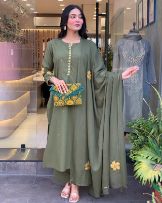 ZAVYAA Women Kurti Pant Dupatta Set