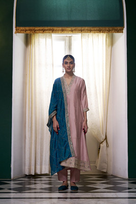 MOKOSH Women Kurta Pant Dupatta Set