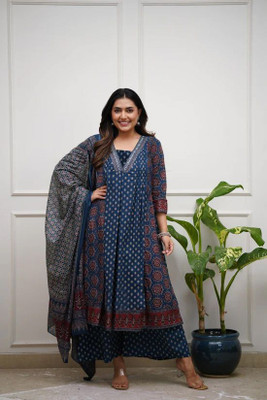 Gosriki Women Kurta Pant Dupatta Set