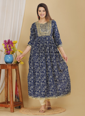 Chahit Women Kurta Pyjama Set