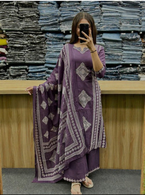 Deal Shpere Women Kurti Pant Dupatta Set