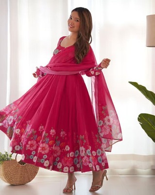 Pinki Clothing Women Kurti Pant Dupatta Set