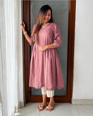 Shyam Creation Women Kurta Pant Set