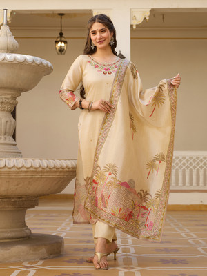 Yogik Creation Women Kurta Pant Dupatta Set