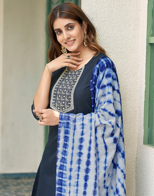 Skylee Women Kurta Pant Dupatta Set