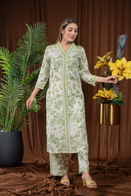 Maavish Women Kurta Pant Set