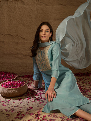 AHIKA Women Kurta Pant Dupatta Set