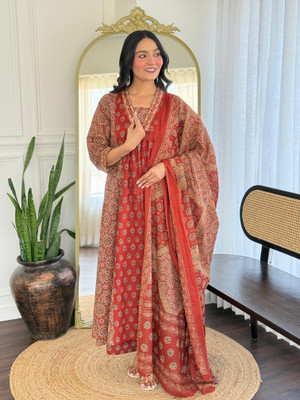 finestfabric Women Kurti Pant Dupatta Set