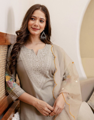 Skylee Women Kurta Pant Dupatta Set